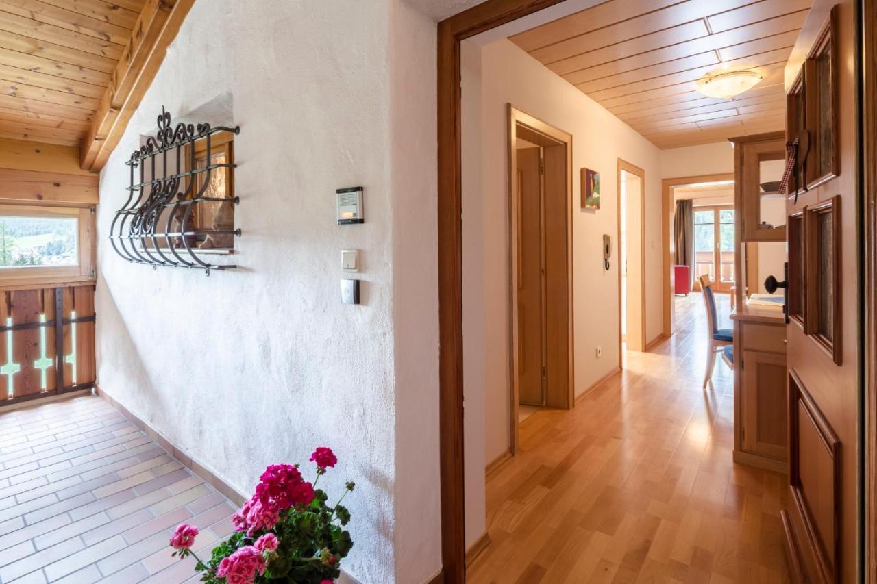 Am Rainell Hof Aparthotel Ortisei Exterior foto